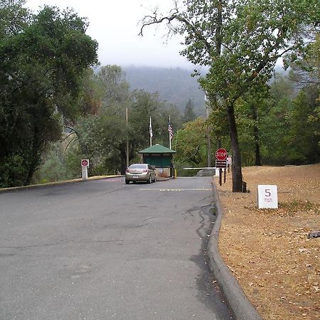 Russian River Camping Resort Cottage 7 Cloverdale Esterno foto
