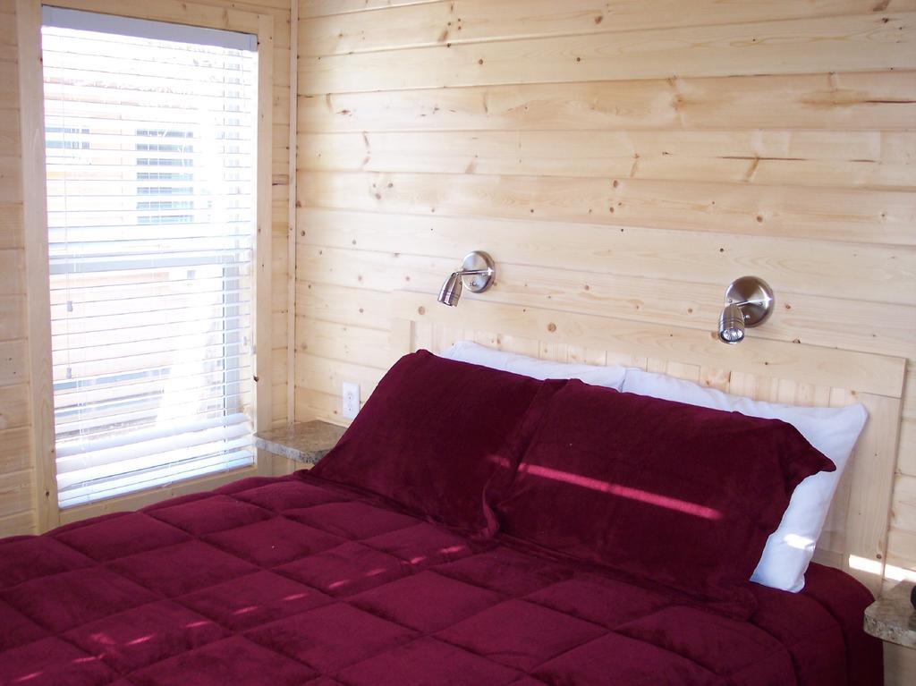 Russian River Camping Resort Cottage 7 Cloverdale Esterno foto